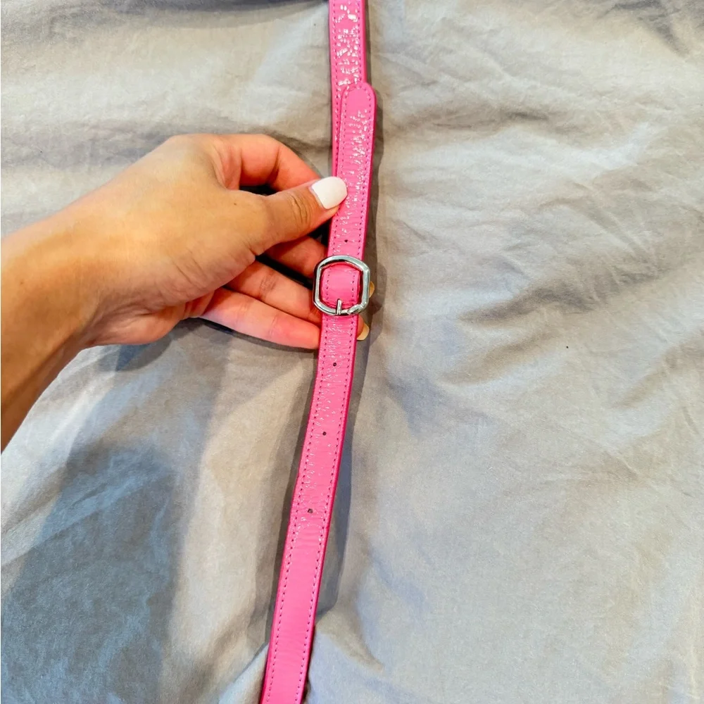 Authentic Chanel round a world bag in great condition - Picture 9 of 16